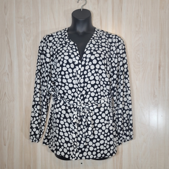 Lane Bryant Polka Dot Women's Top - Black and White Sz 20 - Picture 1 of 4